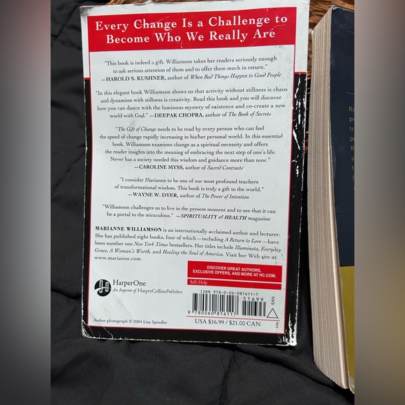 Assorted Book Collection - Picture 4 of 6